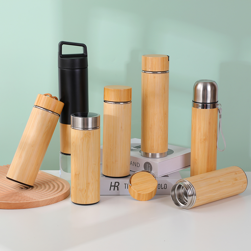 Rostfritt st&aring;l isolerad vattenflaska med bambum&aring;lningsdesign